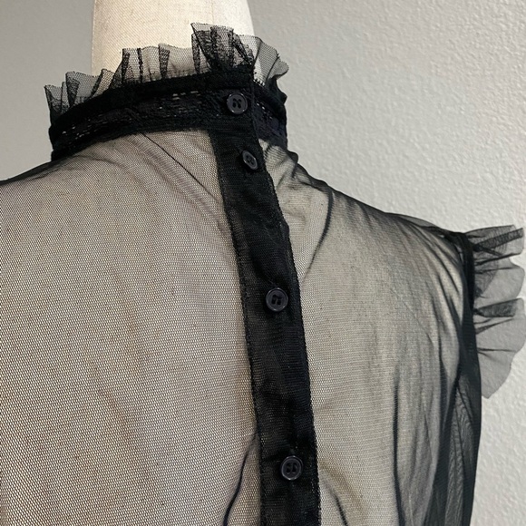 Elegant Black Sheer Striped Women's Top - Picture 4 of 12